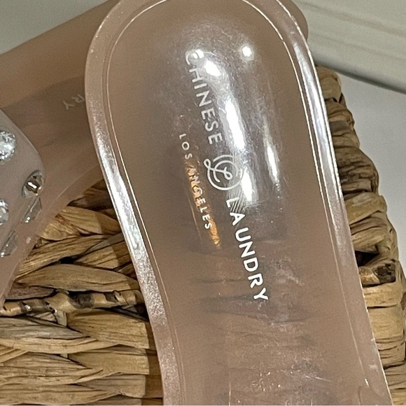 Chinese Laundry Women's Pink Slide Sandals, L/N. Sz 7. Worn once - Picture 4 of 6